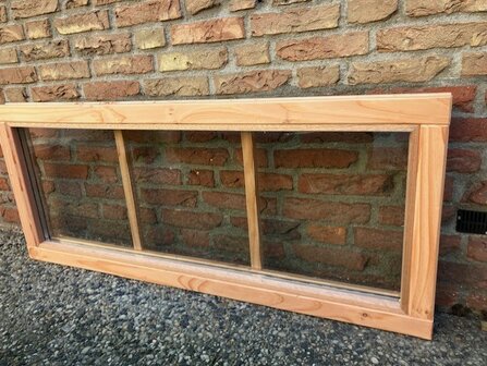 Douglas vast raam 50x120 cm met hr++ glas 